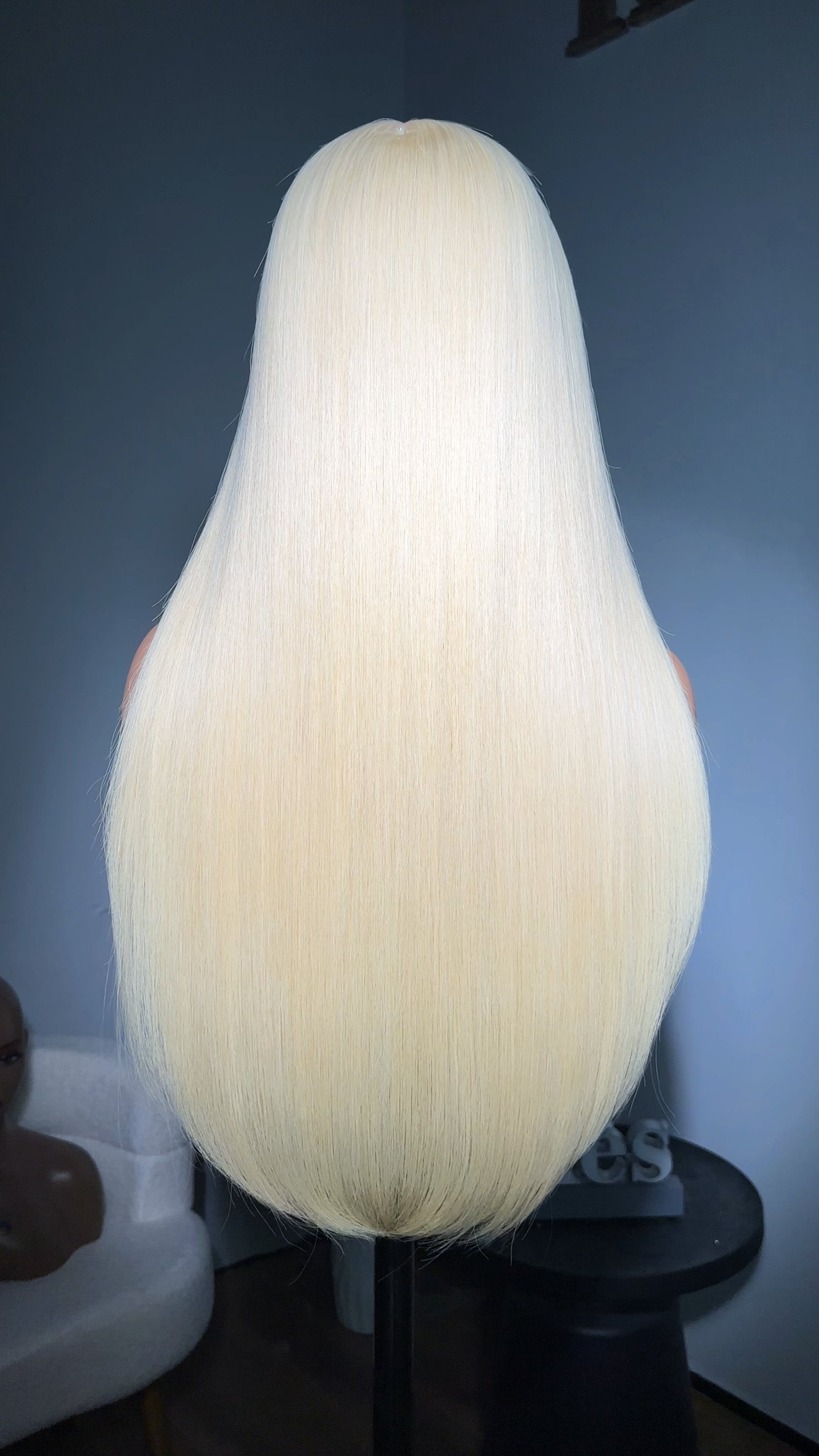 Keswigs 6X6 HD Lace Wigs  Platinum Blonde Silky Straight Raw Hair 300 Density