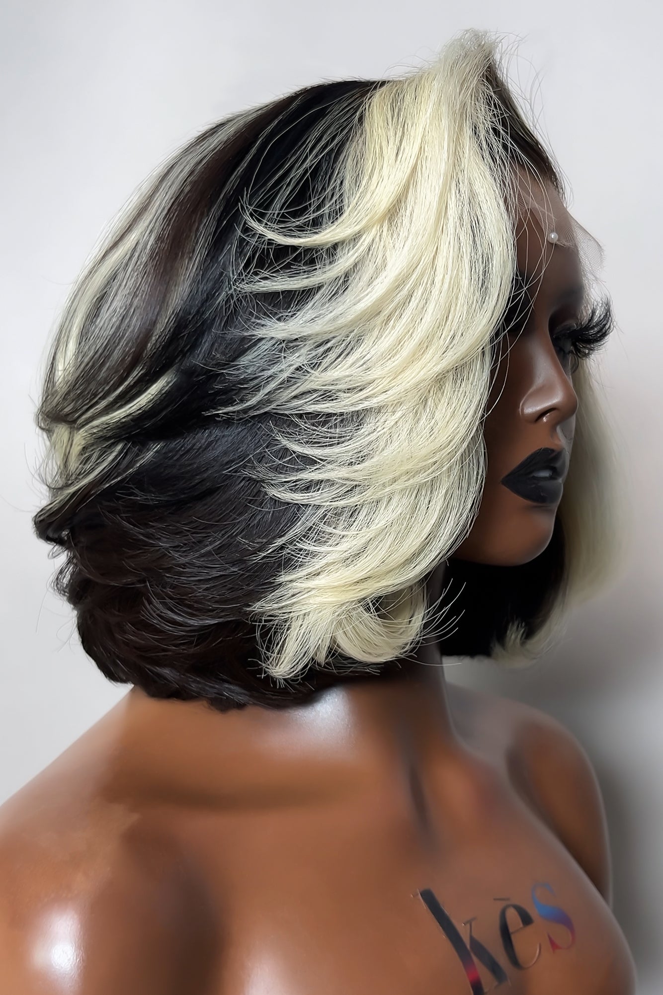 Keswigs 6X6 HD Lace Platinum Blonde Highlight Color Layer Bob Wigs Virgin Human Hair 200 Density
